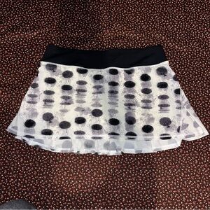 Lululemon Pace Setter Skirt Seaside Dot White Size 6